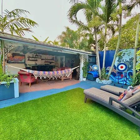 Artistic Retreat, King Suite With Private Balcony!